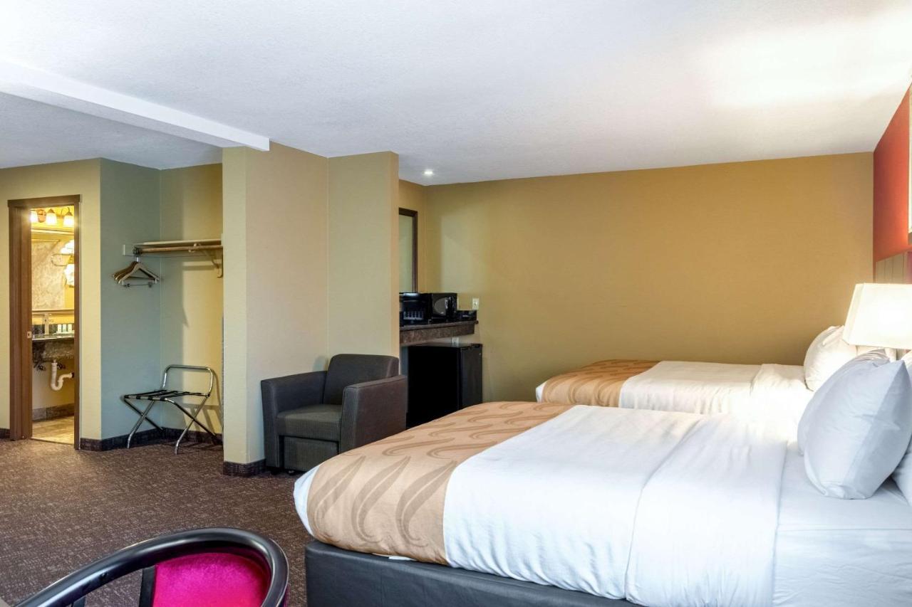 Aloha Inn & Suites Εξωτερικό φωτογραφία